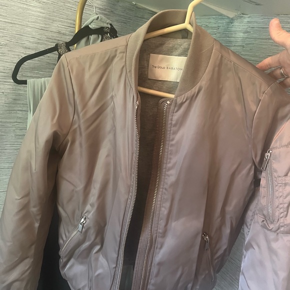 Aritzia The Group Babaton Gilman Bomber - Picture 10 of 10